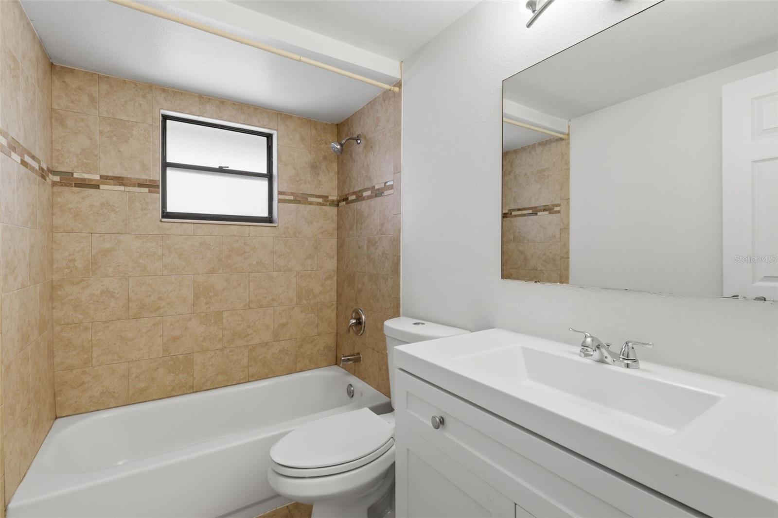 LEISURE BEACH - Residential