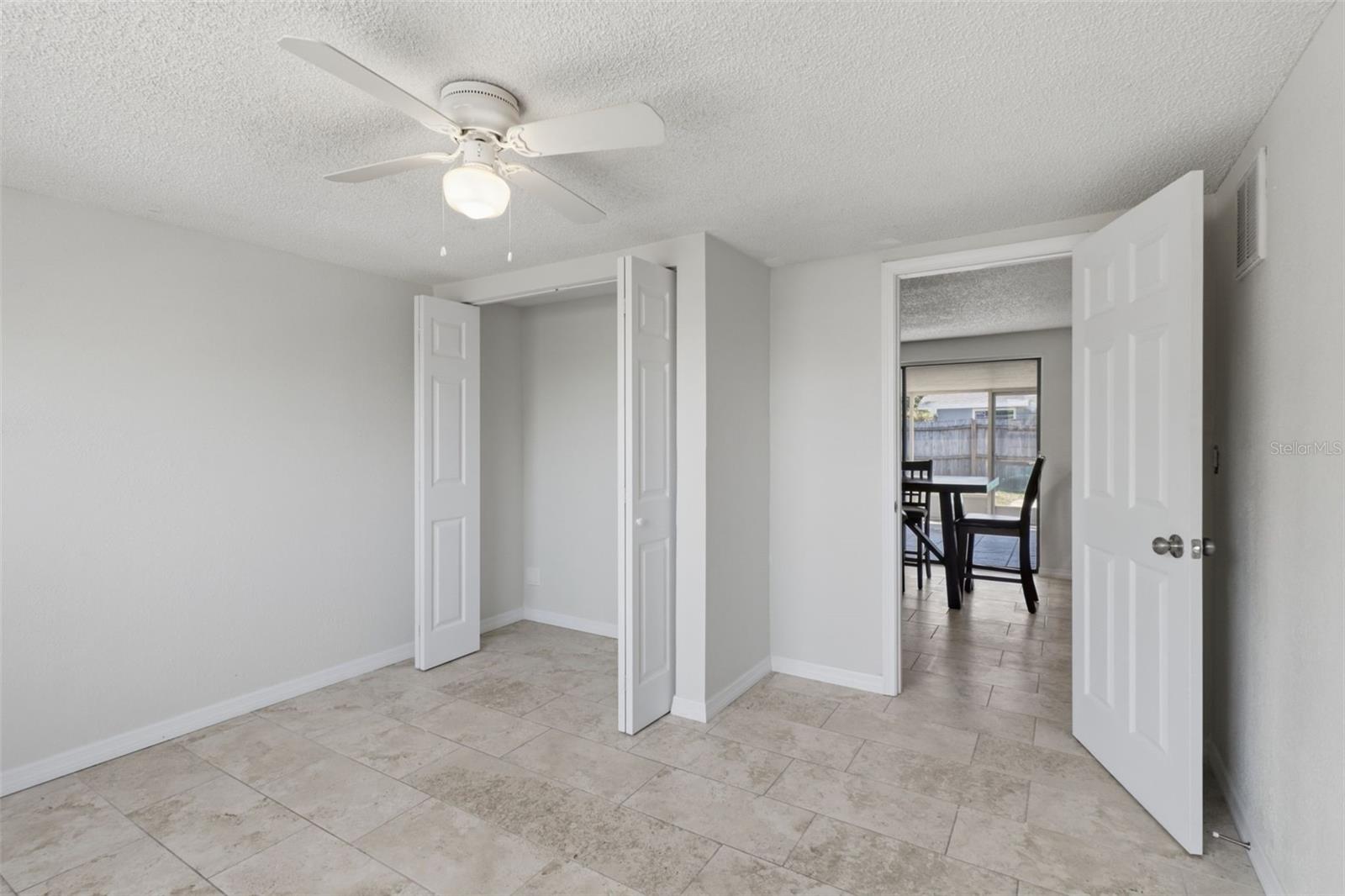 LEISURE BEACH - Residential