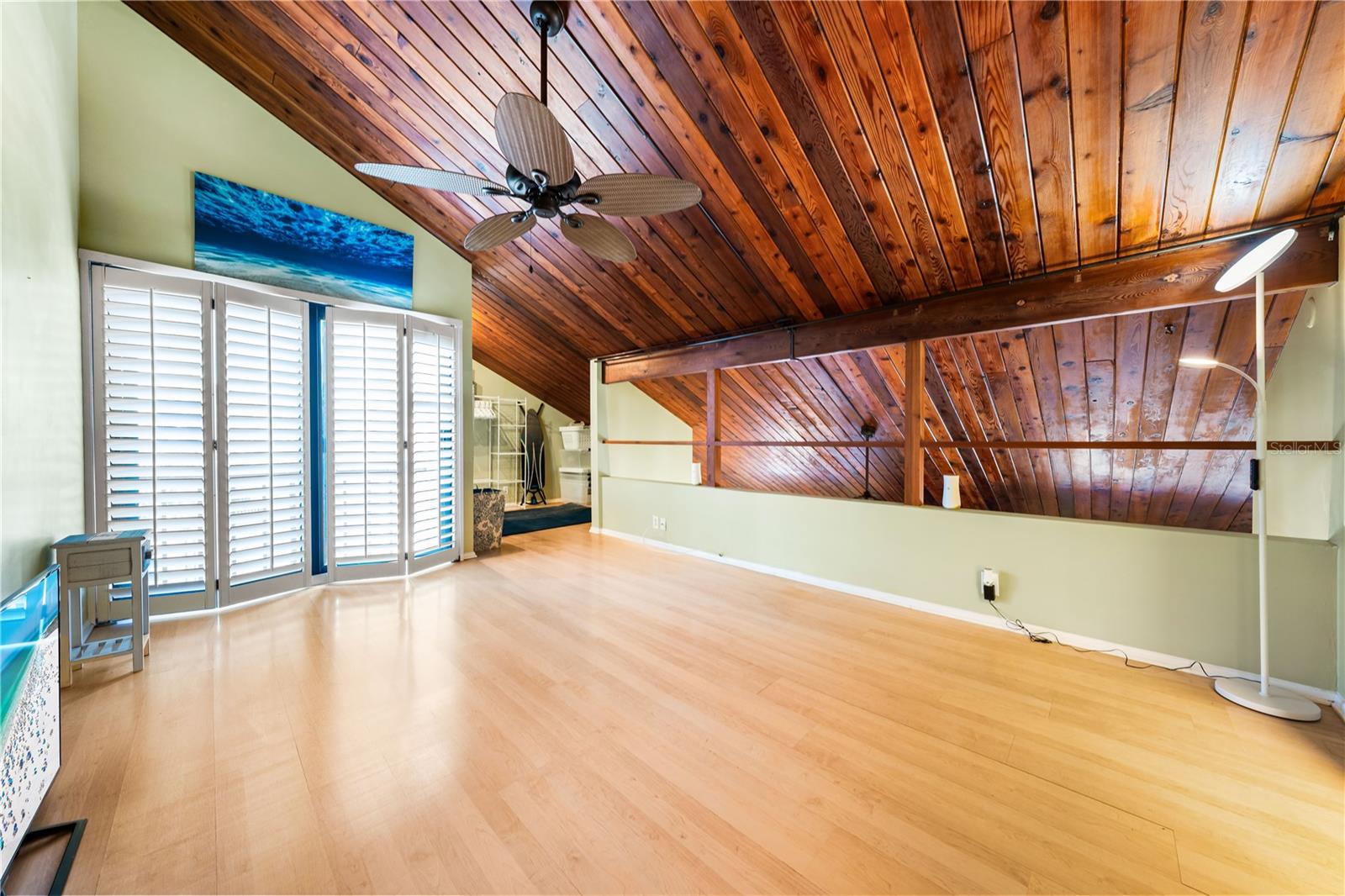 SANDY COVE II - Residential