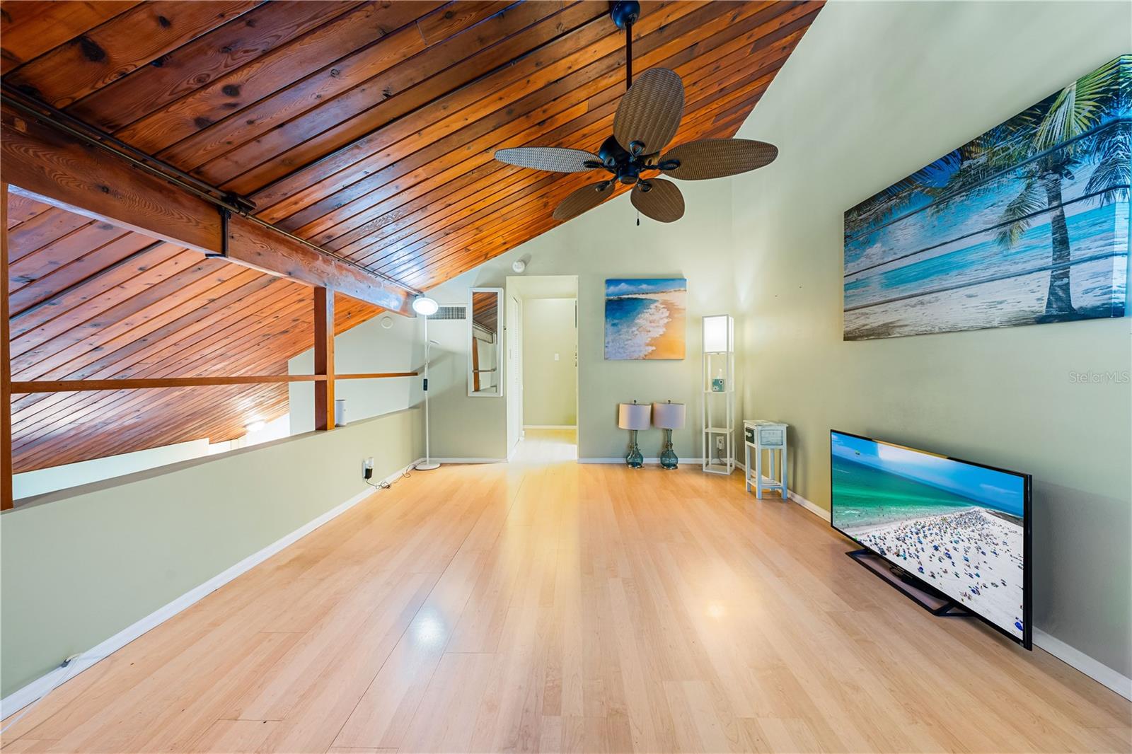 SANDY COVE II - Residential