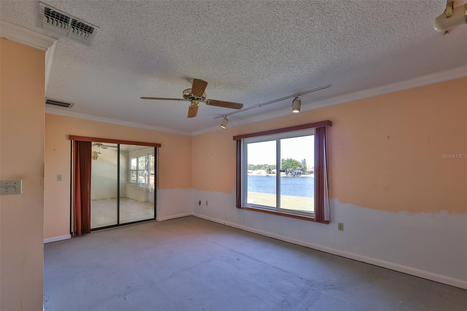 DEL WEBBS SUN CITY FLORIDA UN - Residential