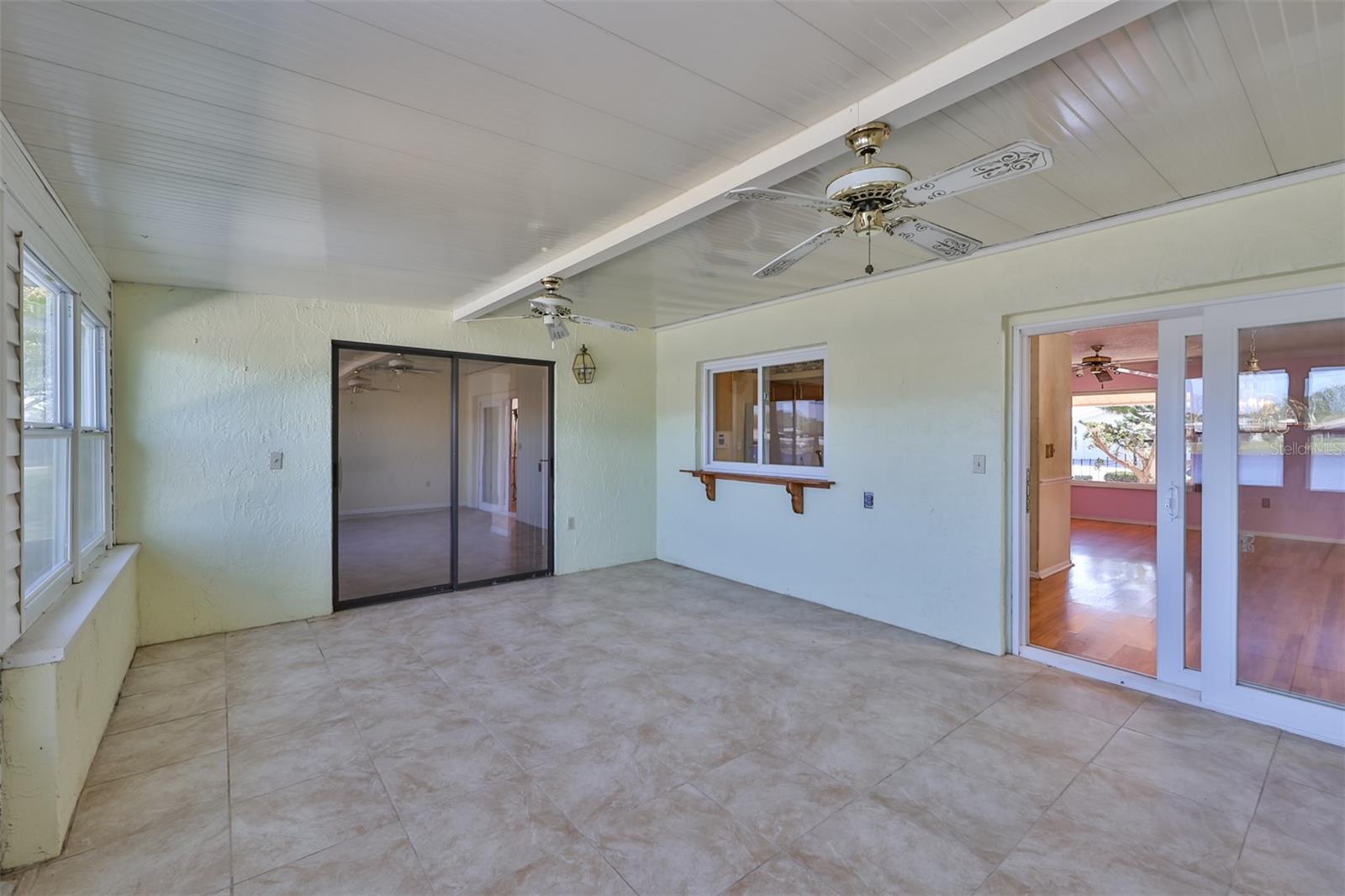 DEL WEBBS SUN CITY FLORIDA UN - Residential