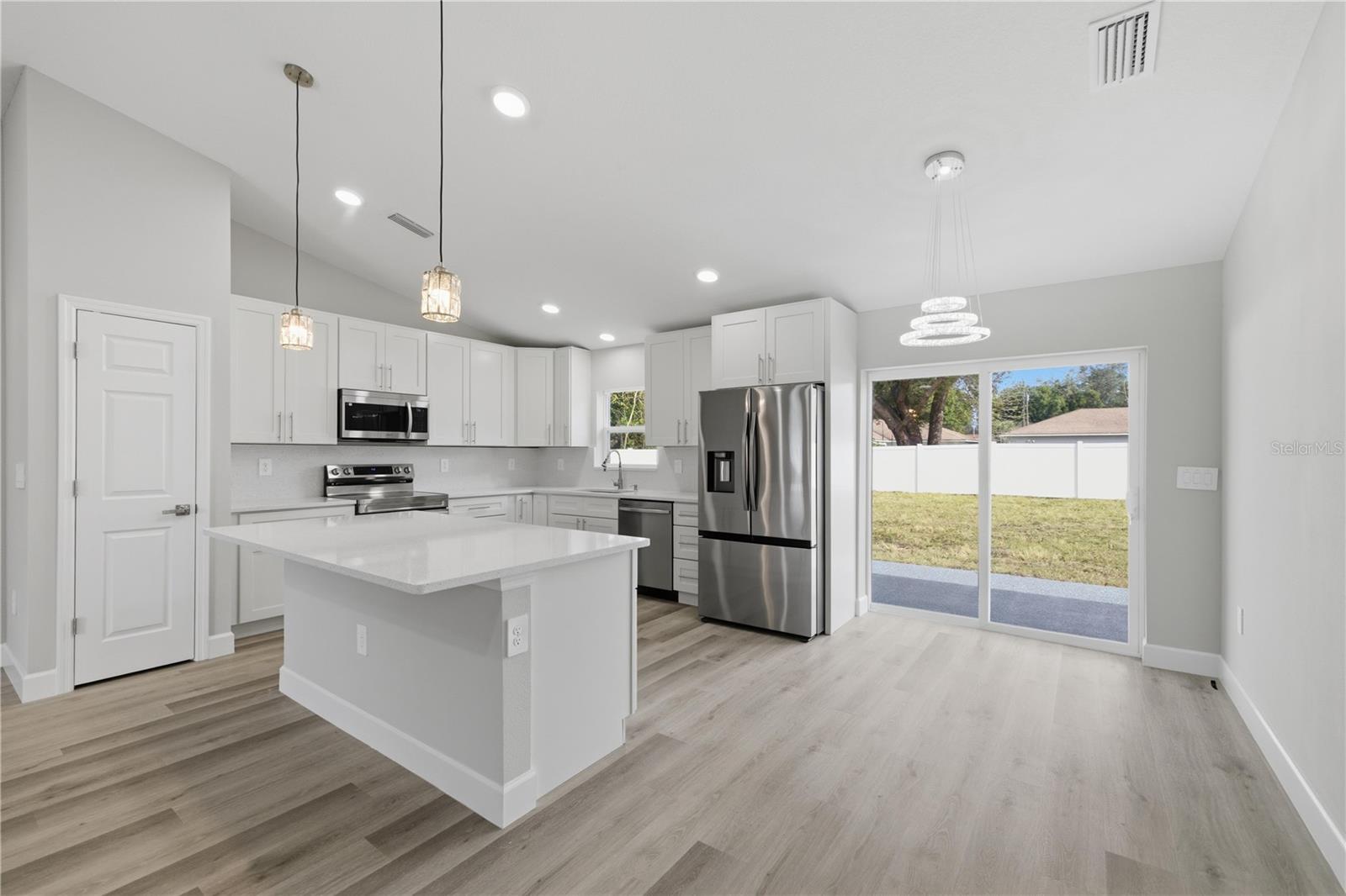 BELLEVIEW HEIGHTS ESTATE - Residential