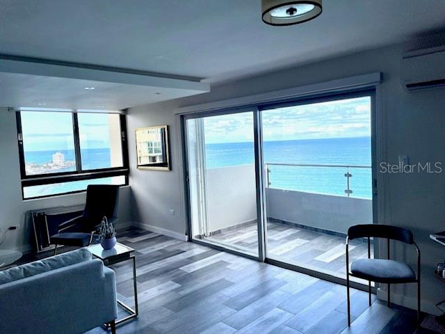 WALDORF TOWER ISLA VERDE - Residential Lease