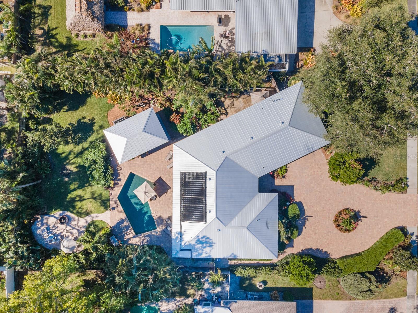 324 BERNARD AVENUE