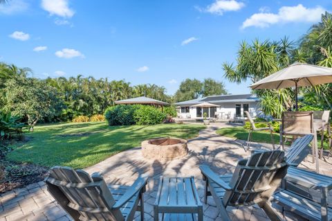 A home in SARASOTA