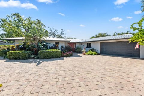 A home in SARASOTA