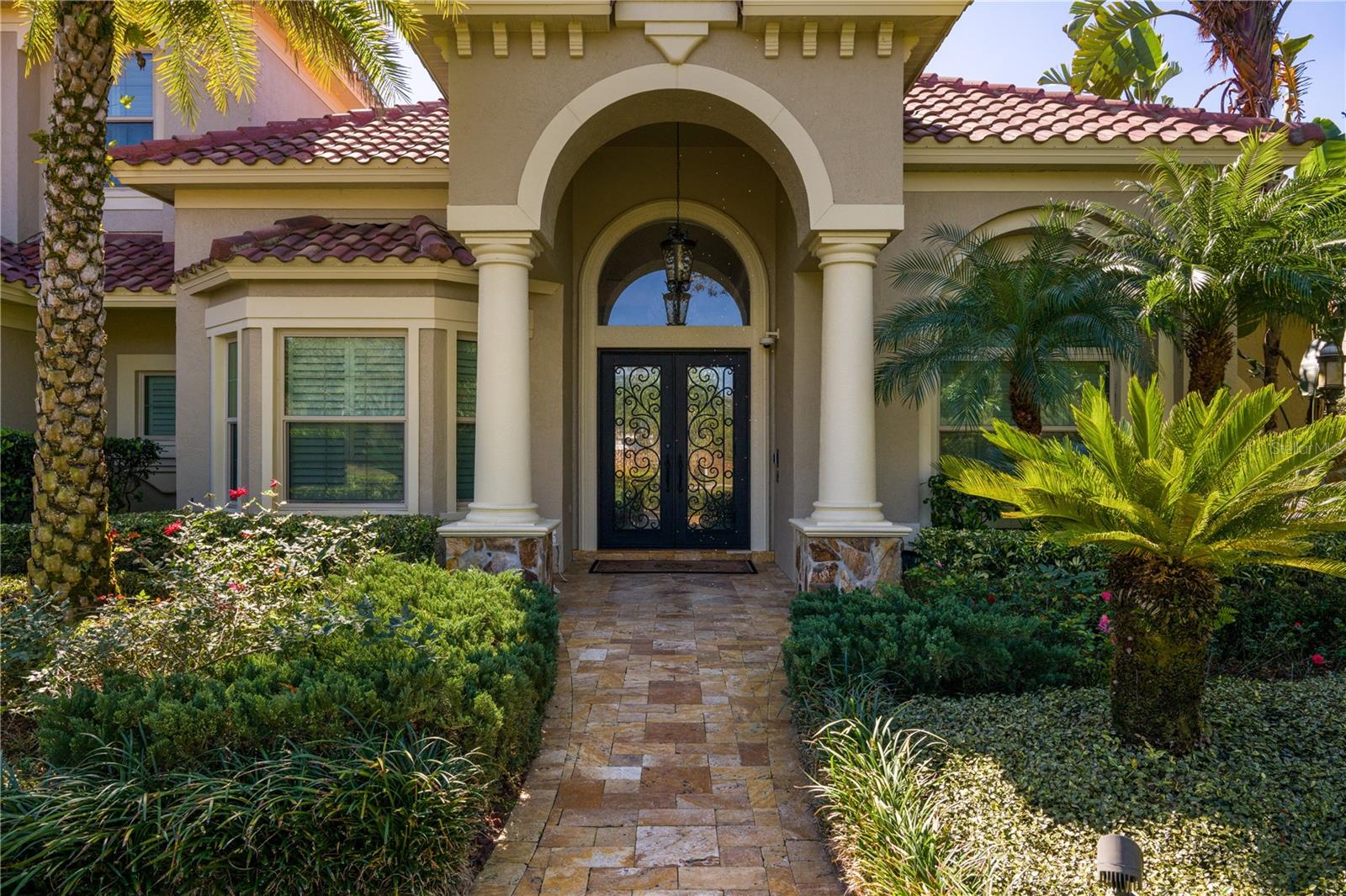 9212 ISLAND LAKE COURT