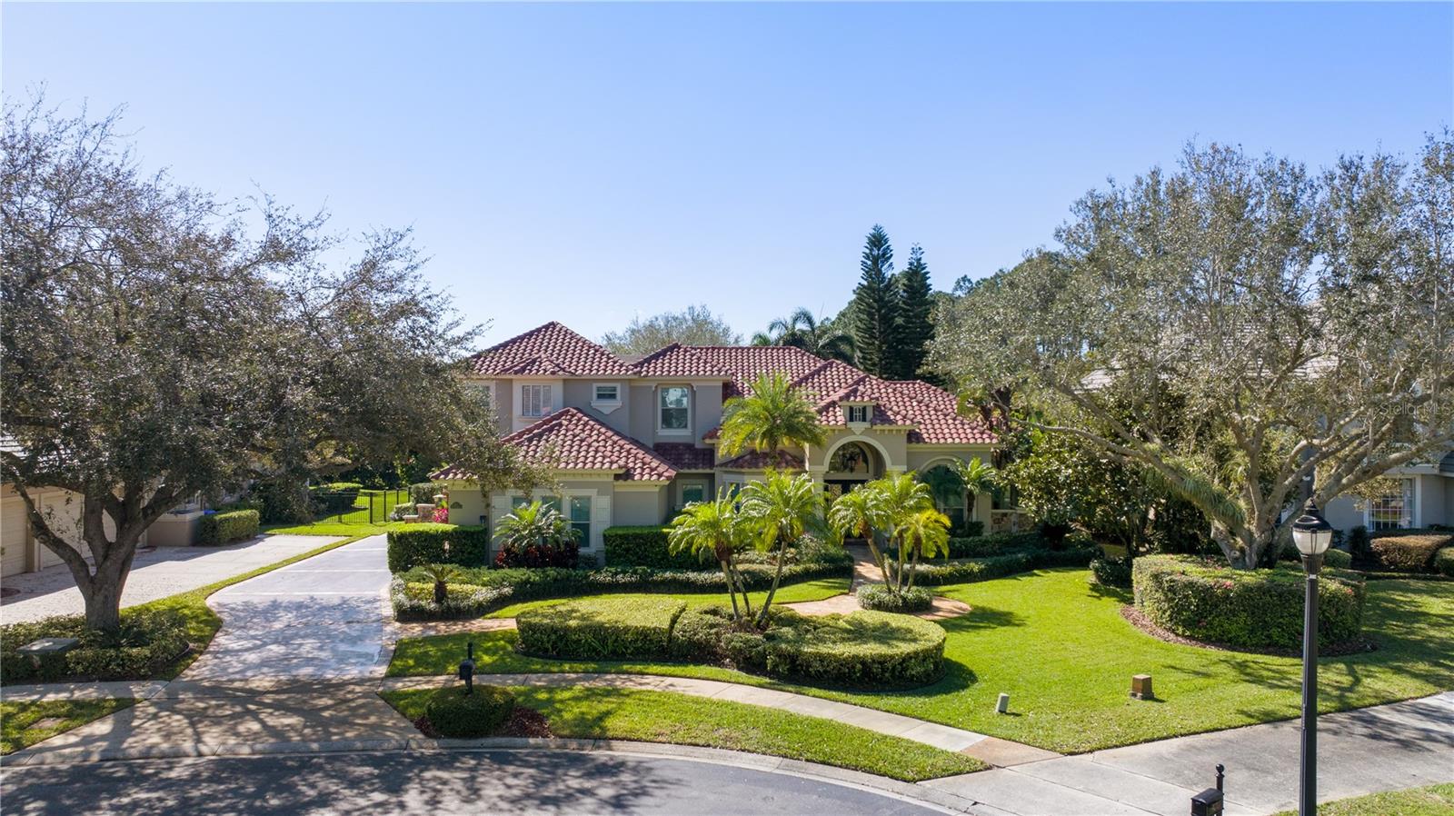 9212 ISLAND LAKE COURT