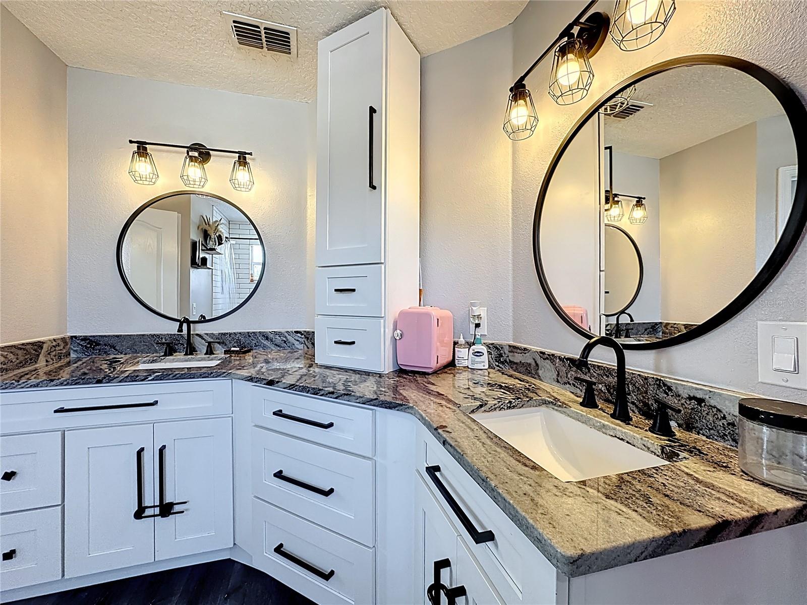 TUSCANY POINTE PH 01 - Residential