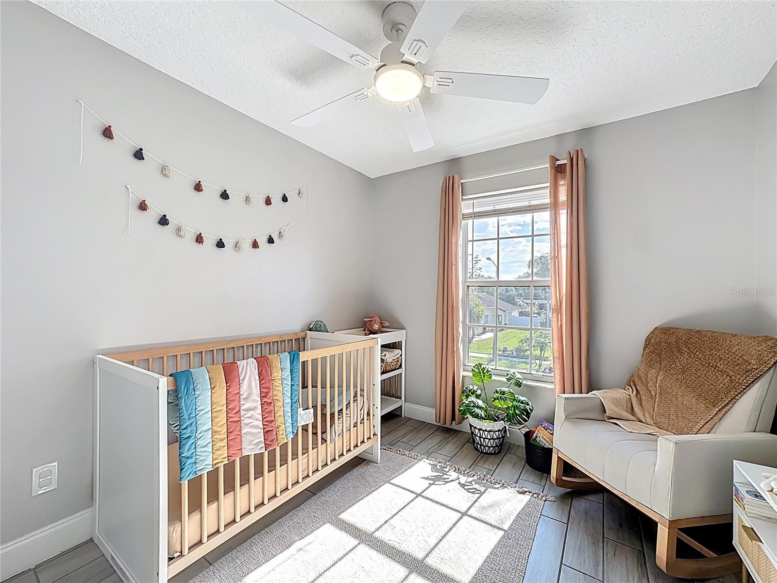 TUSCANY POINTE PH 01 - Residential