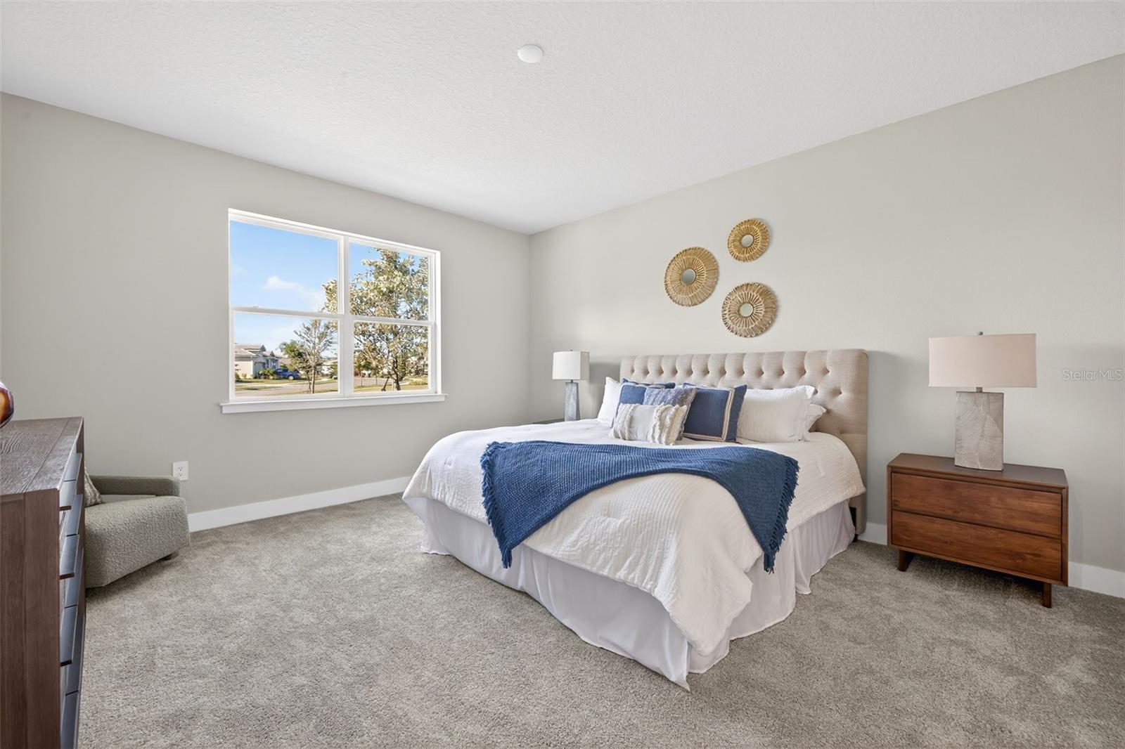 SUNSTONE AT WELLEN PARK - Residential