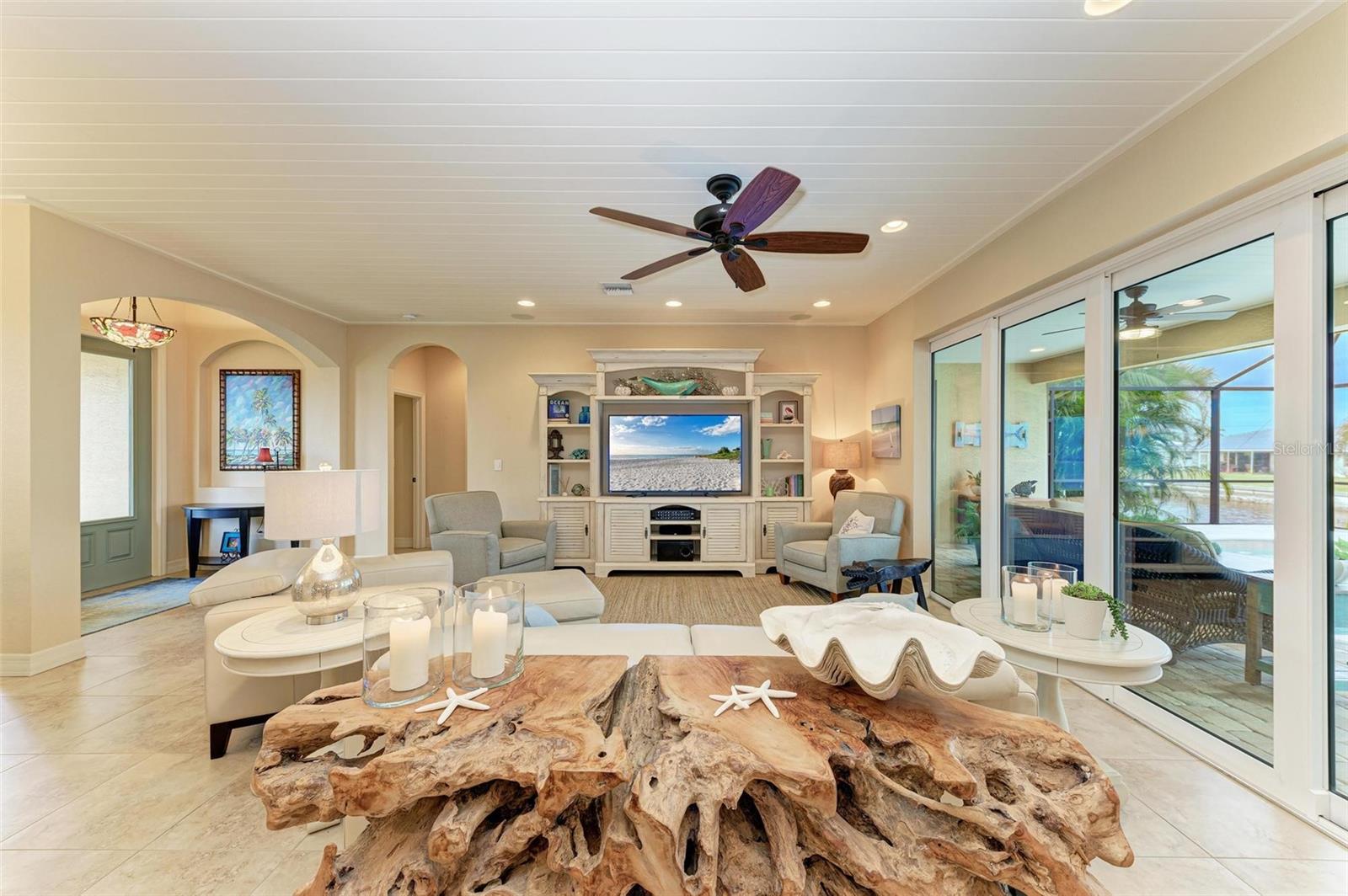 PUNTA GORDA ISLES SEC 05 - Residential