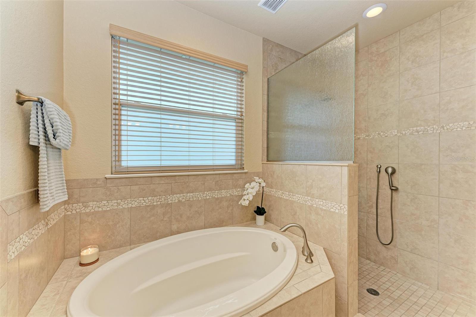 PUNTA GORDA ISLES SEC 05 - Residential