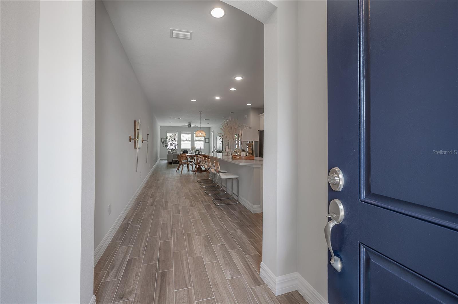 212 VILLA LUNA LANE