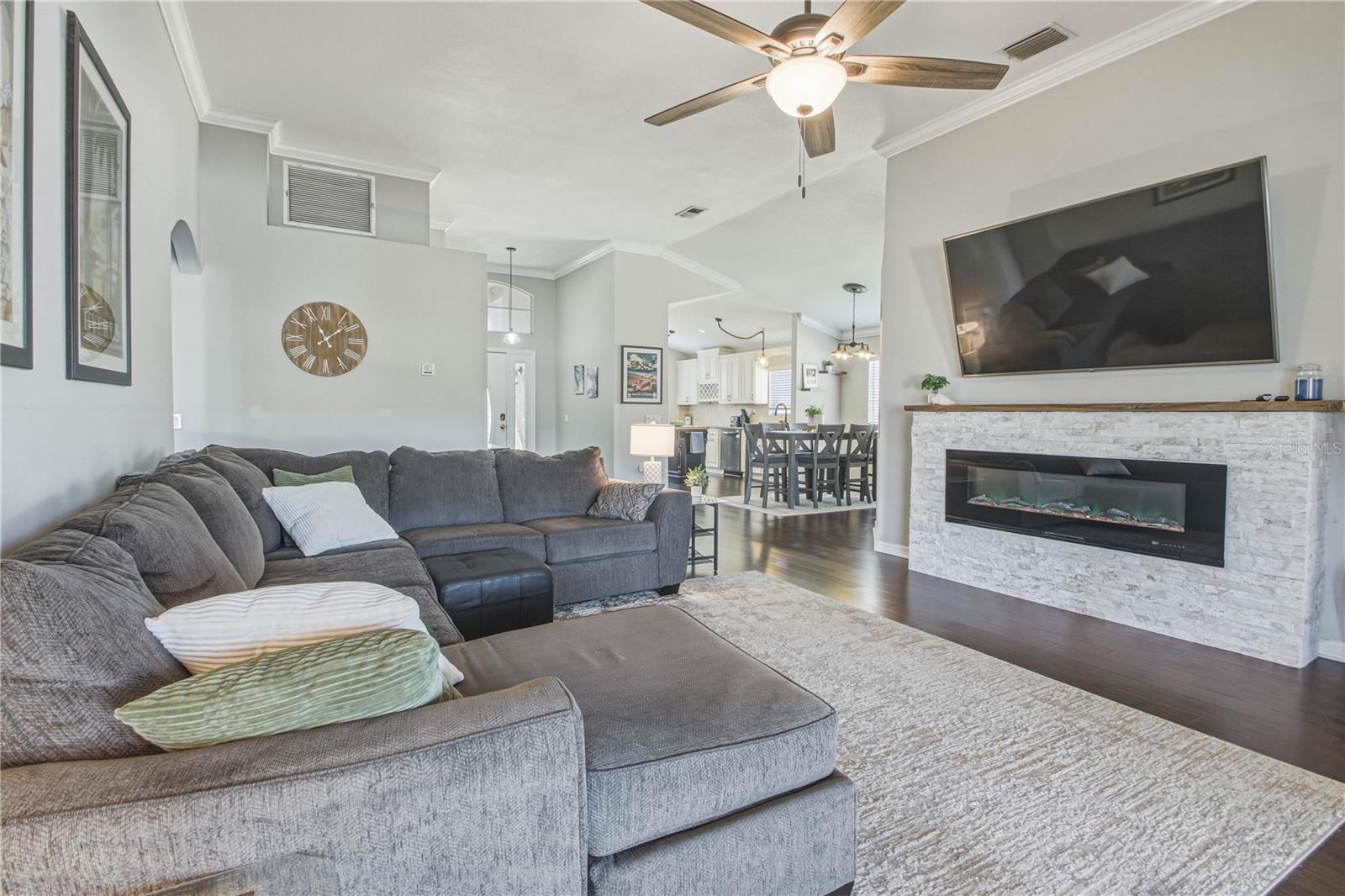 MEADOW BROOK UNIT 1 - Residential