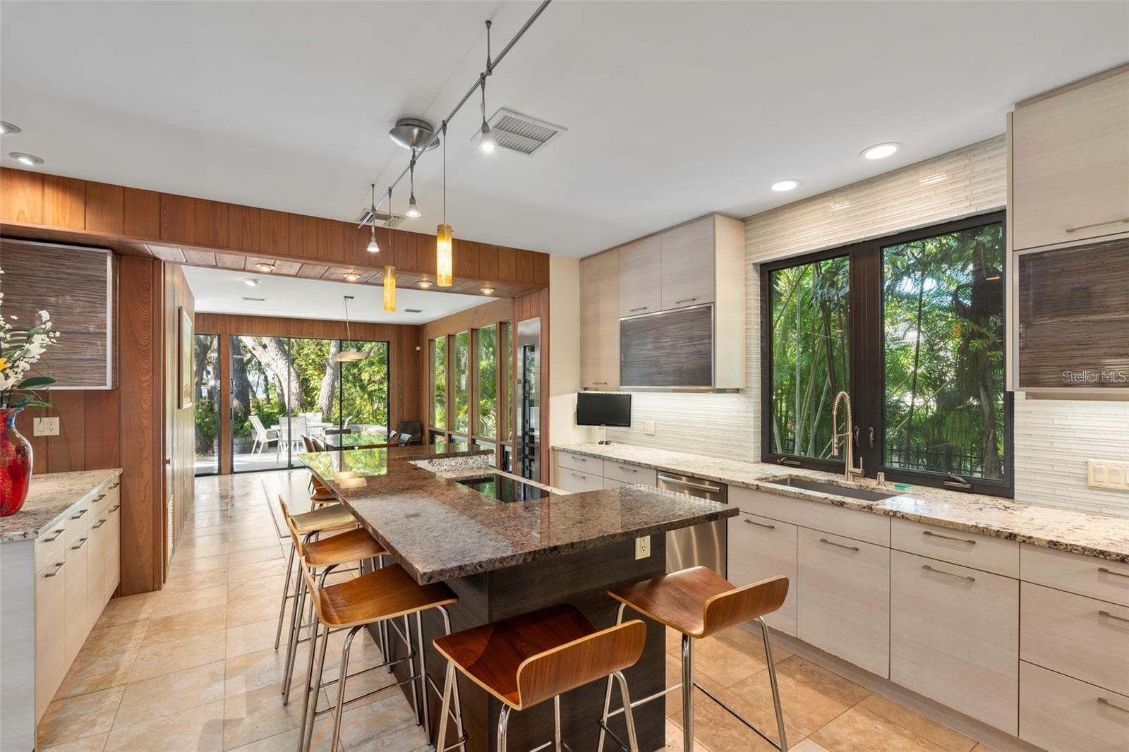 SHORELAND WOODS SUB - Residential