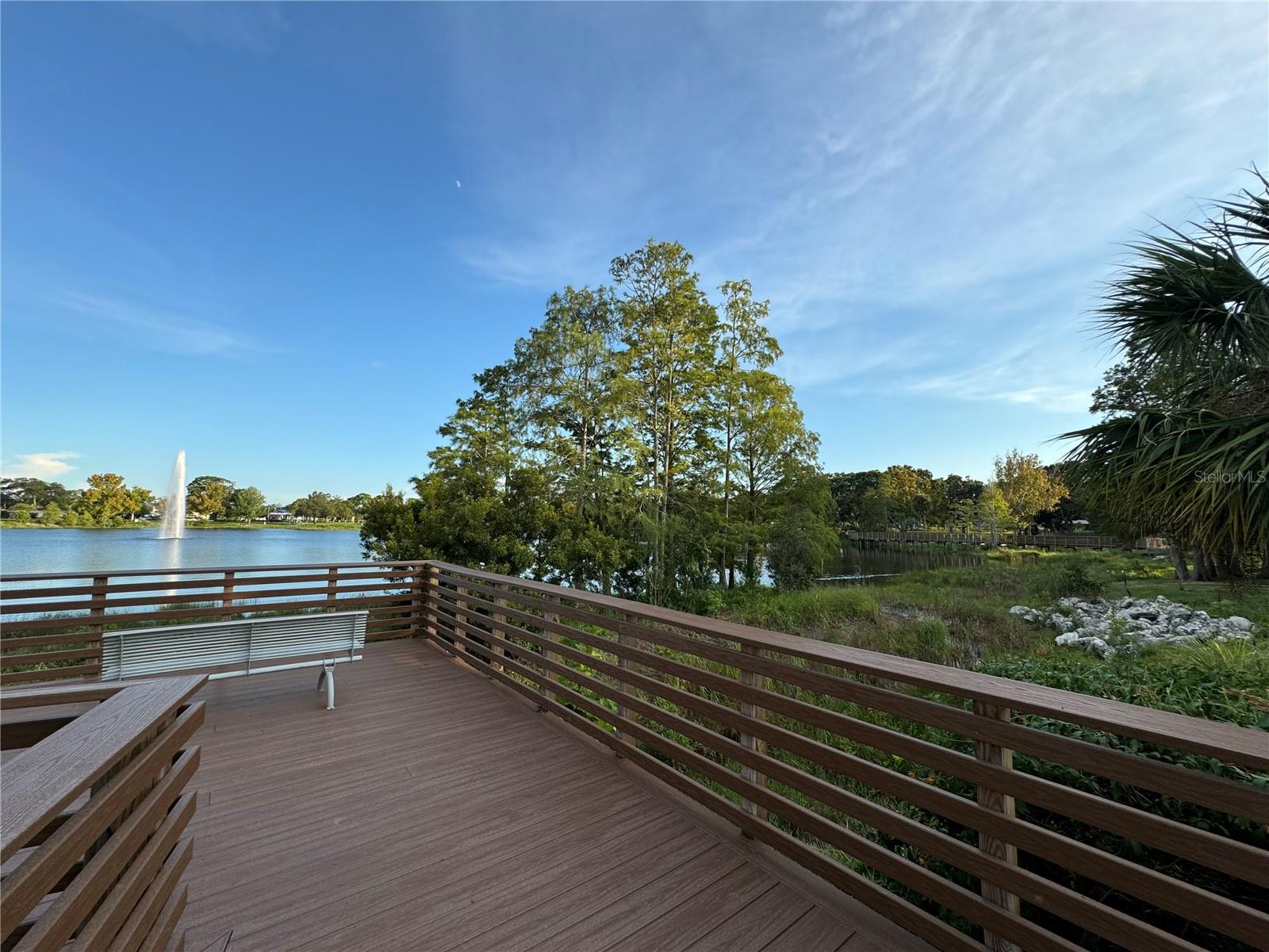 HIGHLAND GROVES - Residential Lease