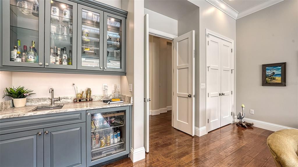 KENTWOOD ESTATES - Residential