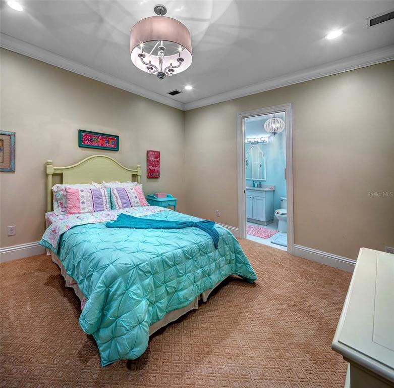 KENTWOOD ESTATES - Residential