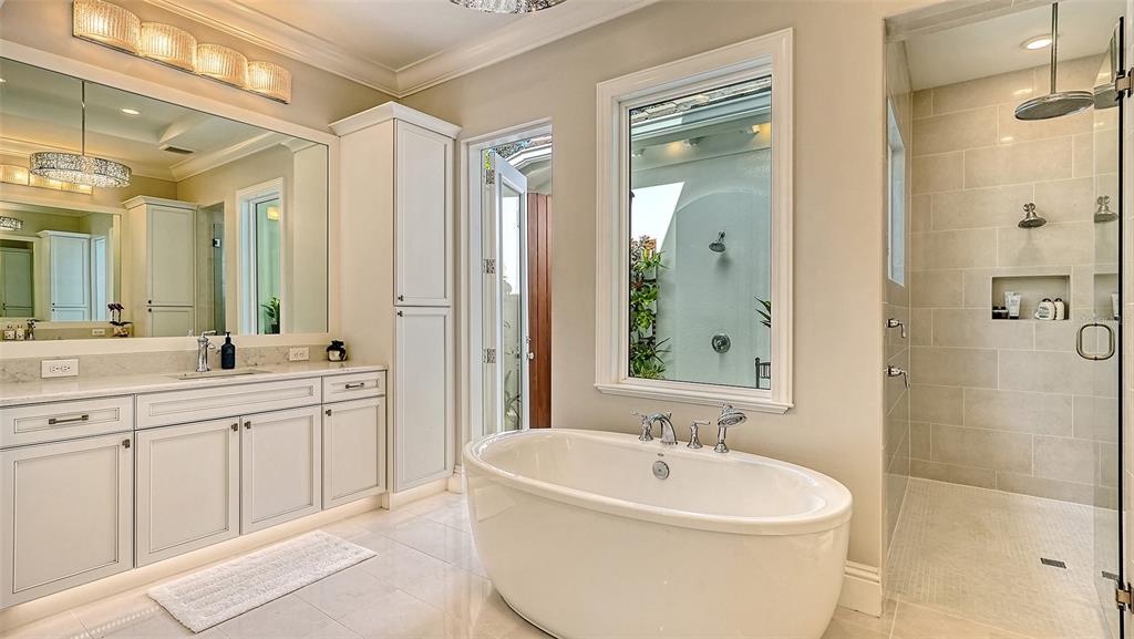 KENTWOOD ESTATES - Residential