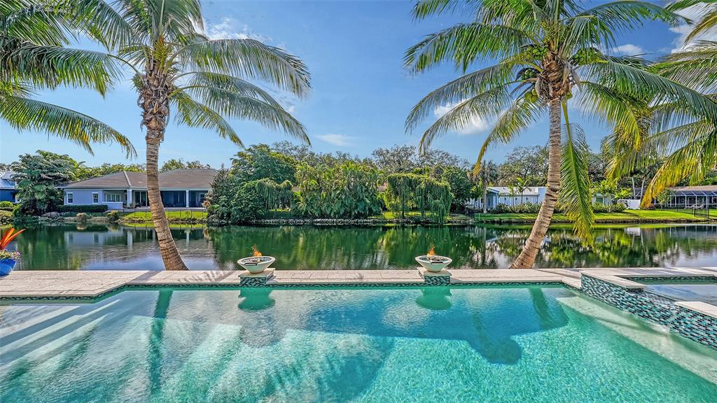 KENTWOOD ESTATES - Residential