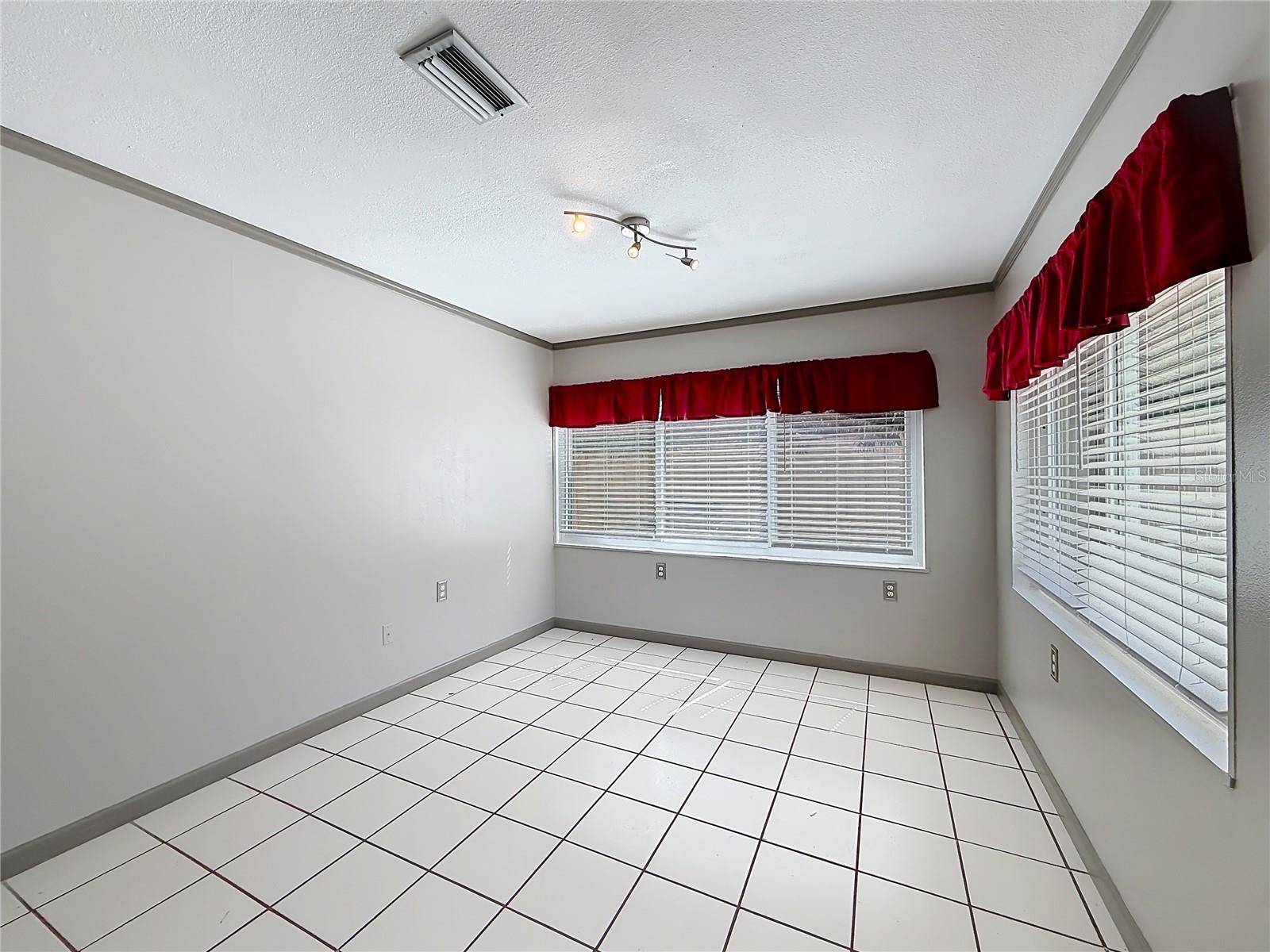 MARION LAND & IMPROV CO - Residential