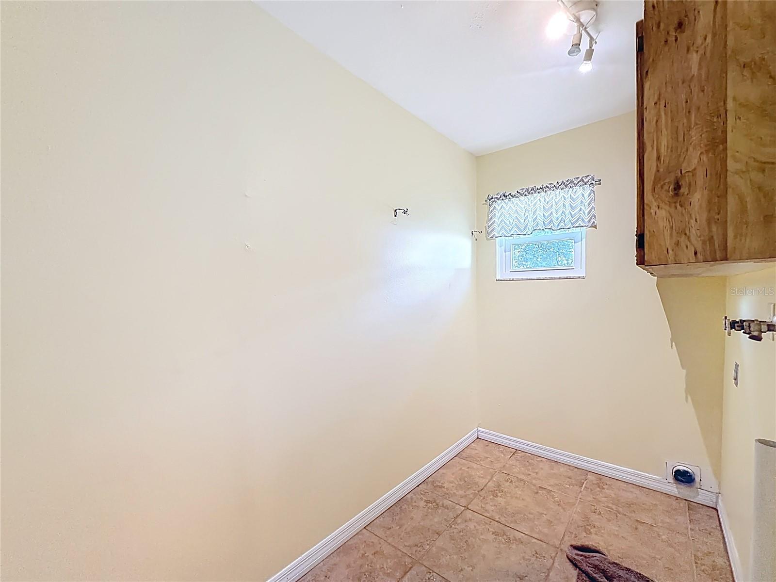 MARION LAND & IMPROV CO - Residential