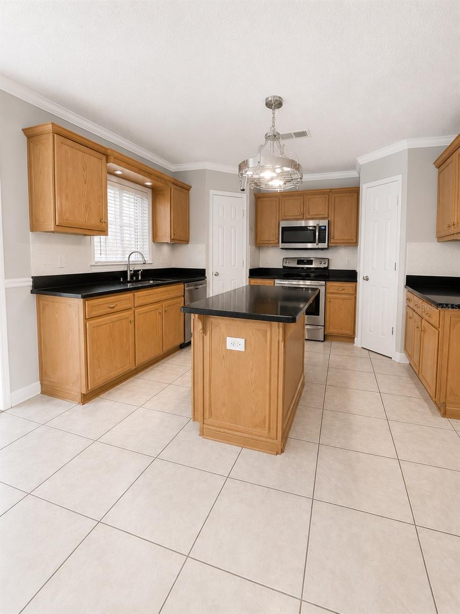 ENCLAVE PH 02 - Residential