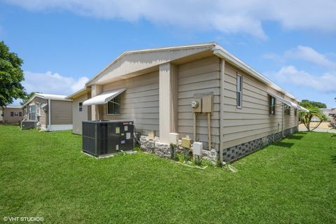 A home in OLDSMAR