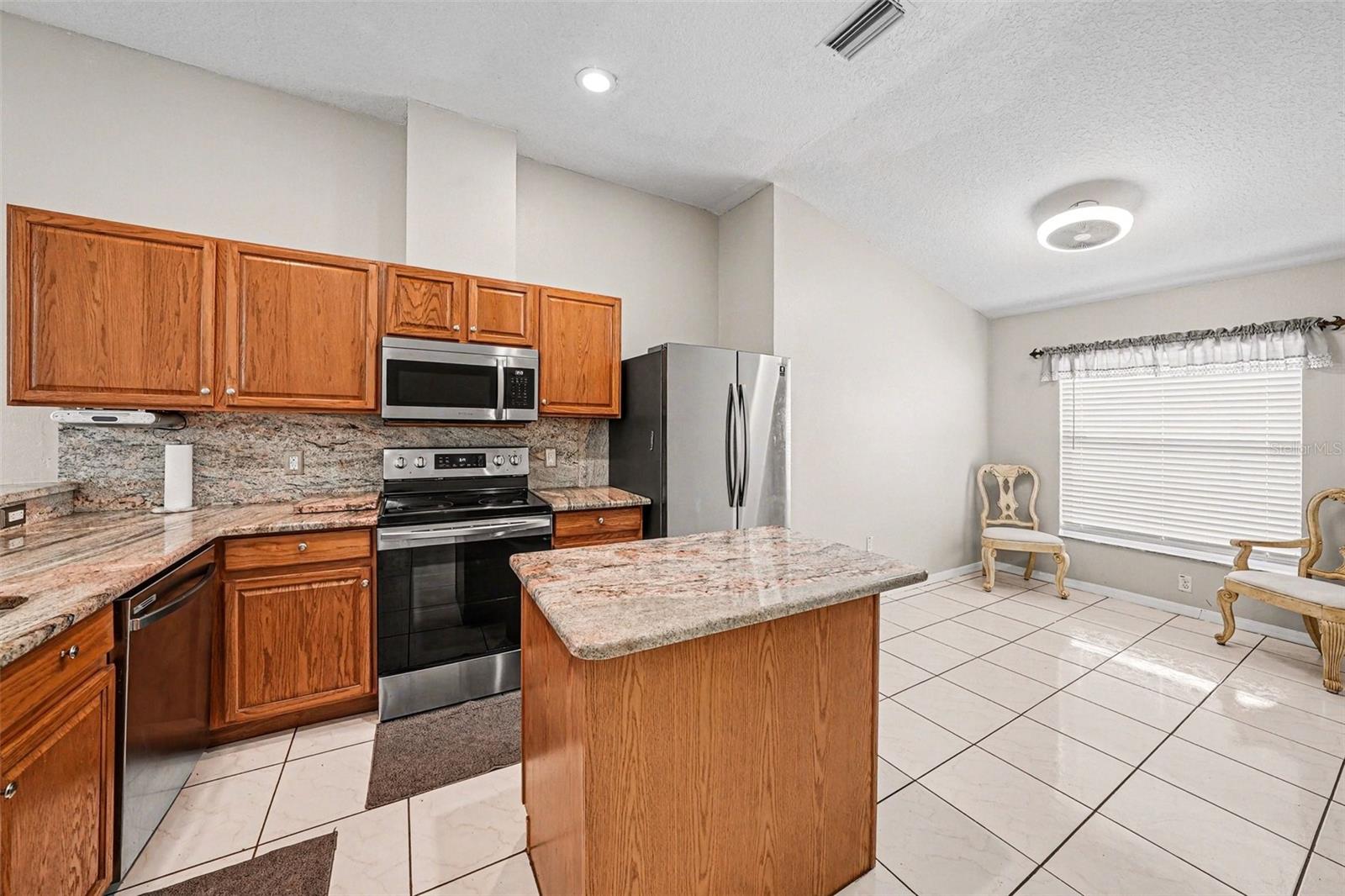 HAMILTON PARK - Residential