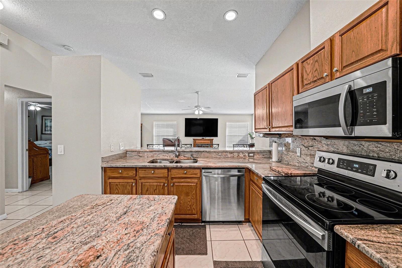 HAMILTON PARK - Residential