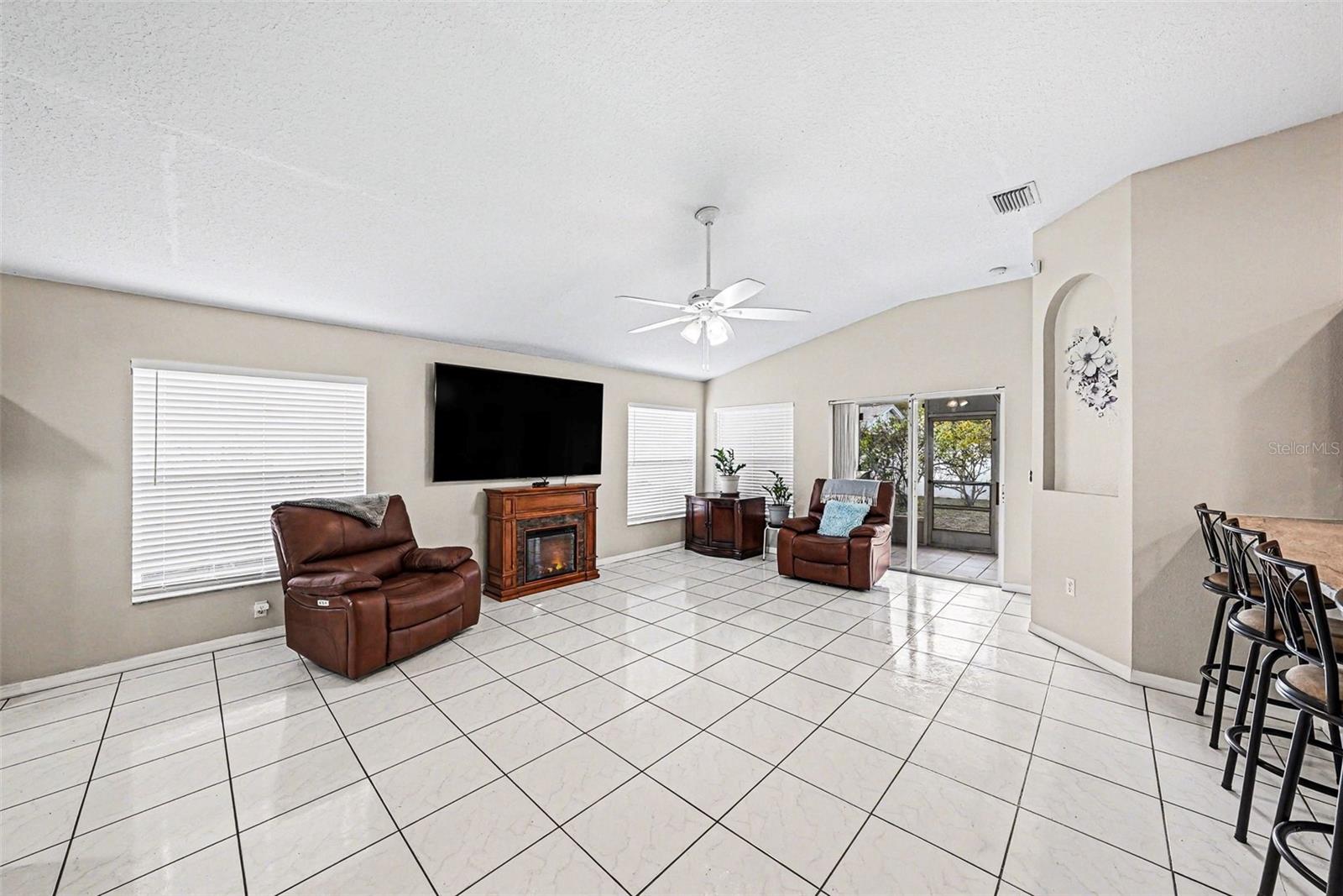 HAMILTON PARK - Residential