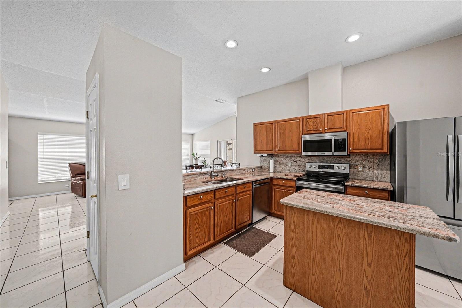 HAMILTON PARK - Residential