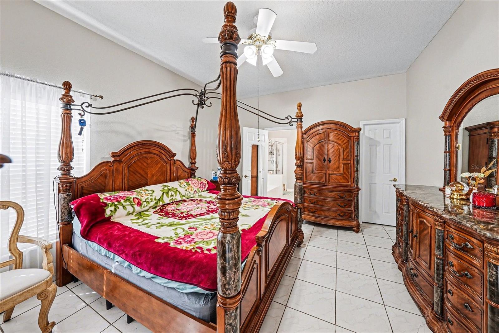 HAMILTON PARK - Residential