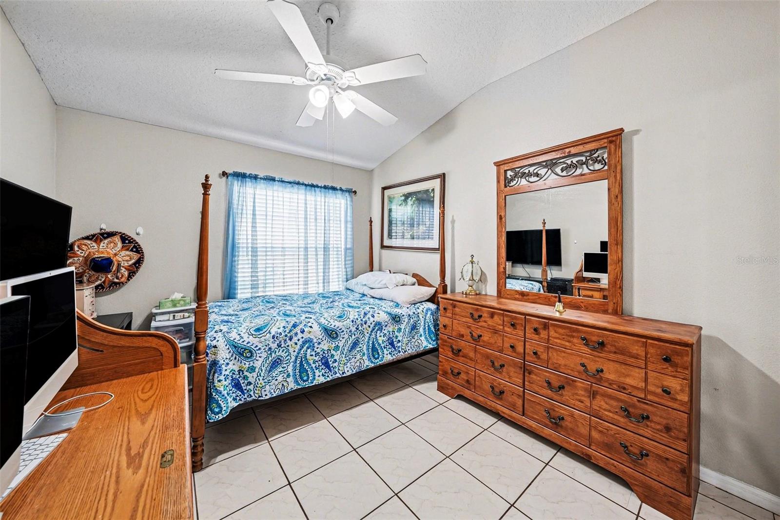 HAMILTON PARK - Residential