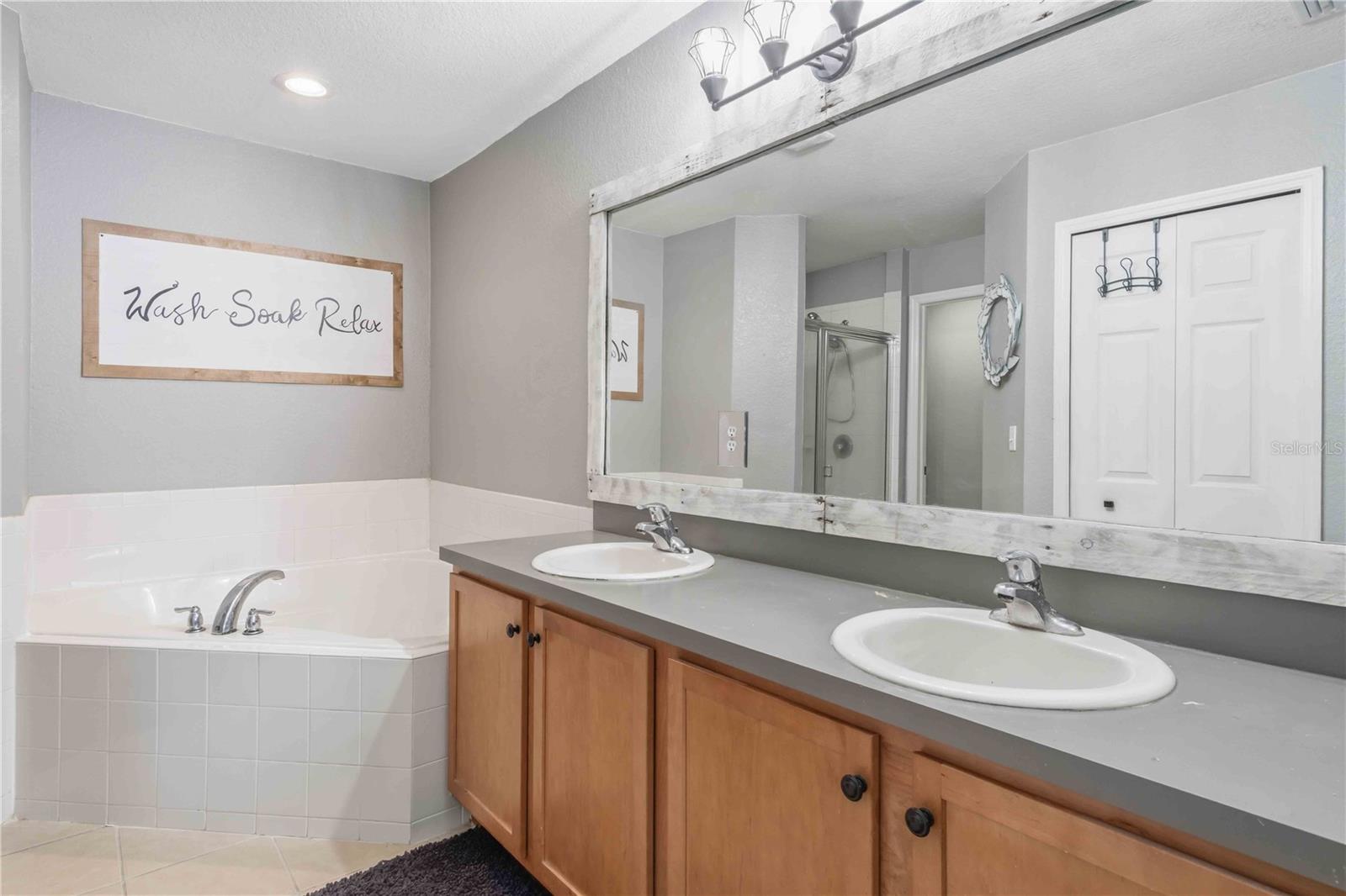 PORT CHARLOTTE SUB 01 - Residential