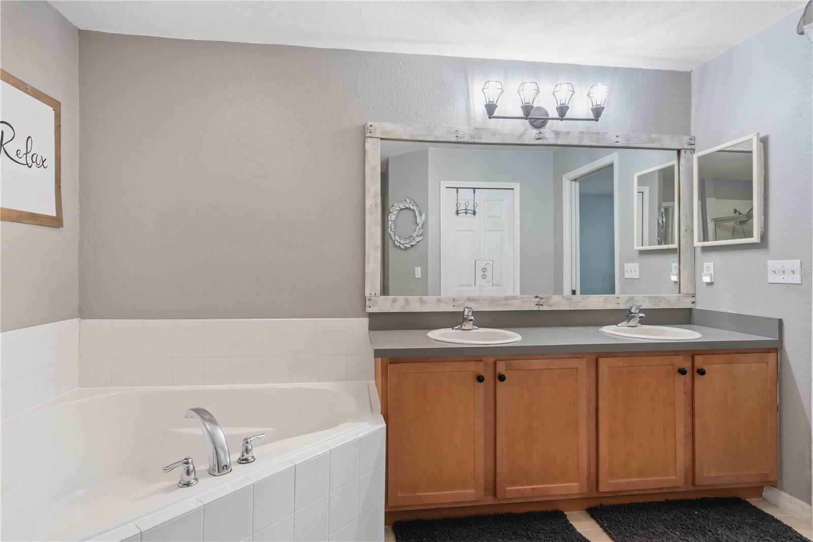 PORT CHARLOTTE SUB 01 - Residential