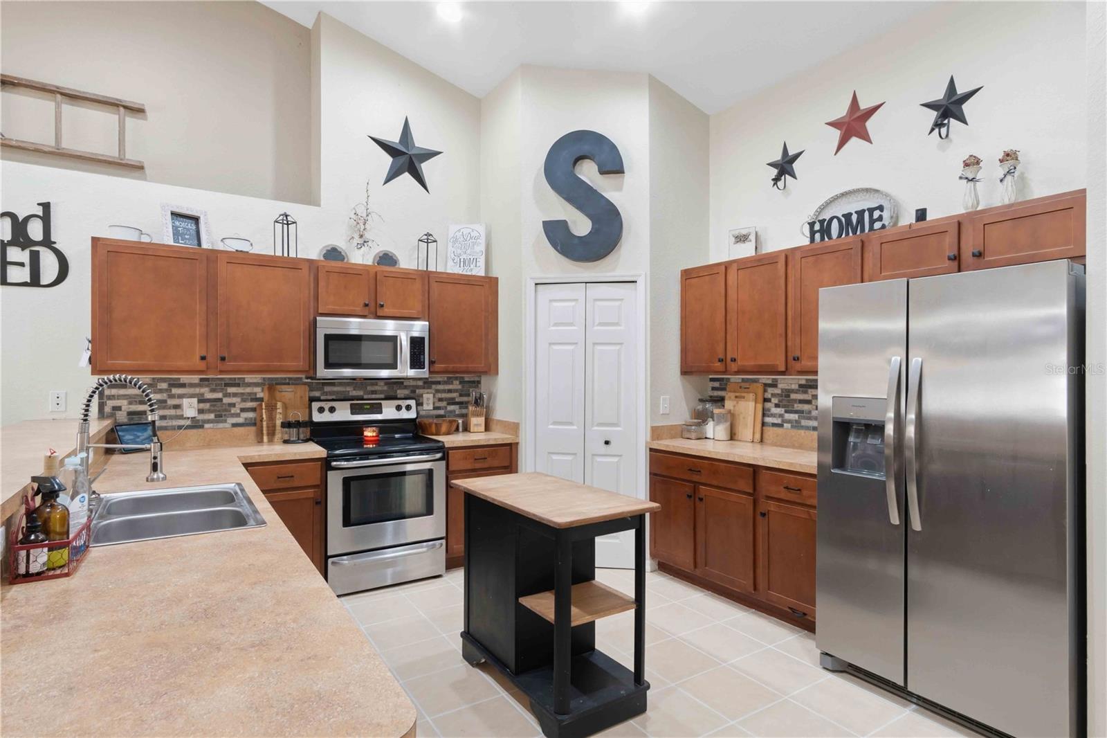 PORT CHARLOTTE SUB 01 - Residential