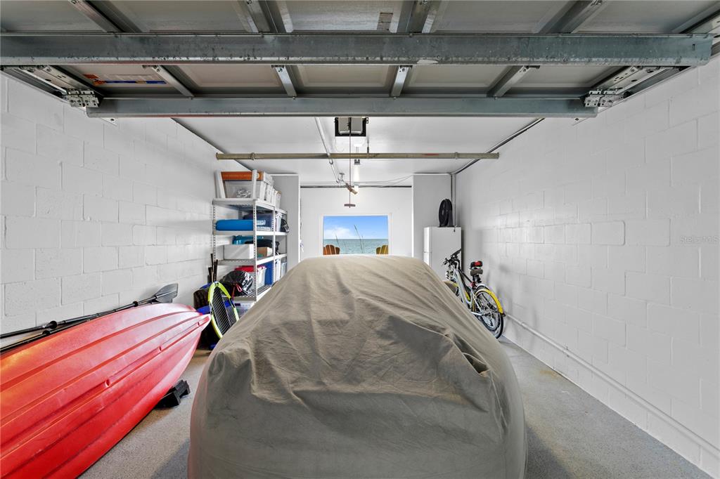 BEACH CLUB OF MADEIRA CONDO - Residential