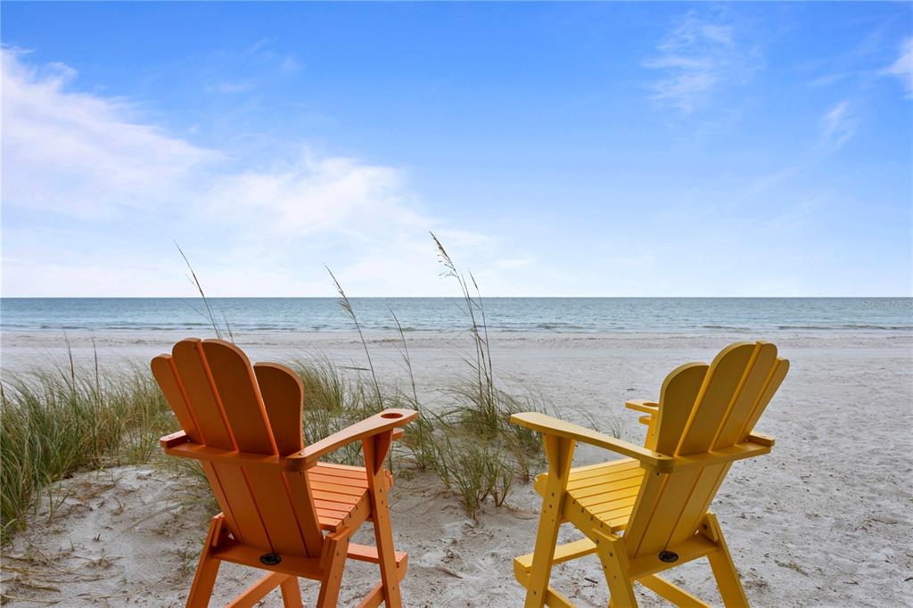 BEACH CLUB OF MADEIRA CONDO - Residential