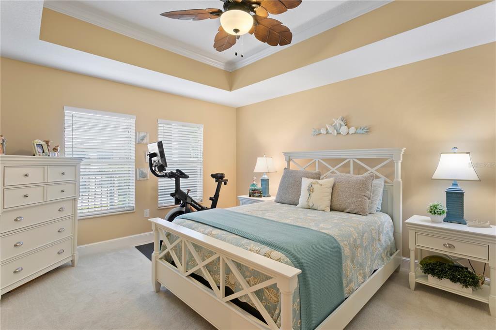 BEACH CLUB OF MADEIRA CONDO - Residential