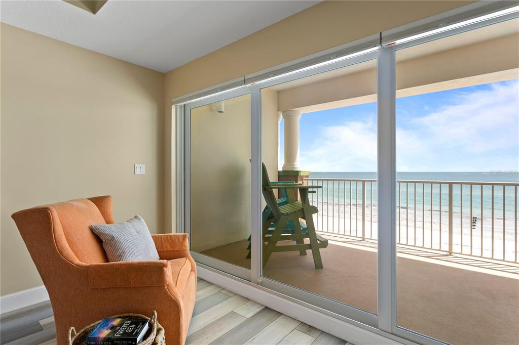 BEACH CLUB OF MADEIRA CONDO - Residential