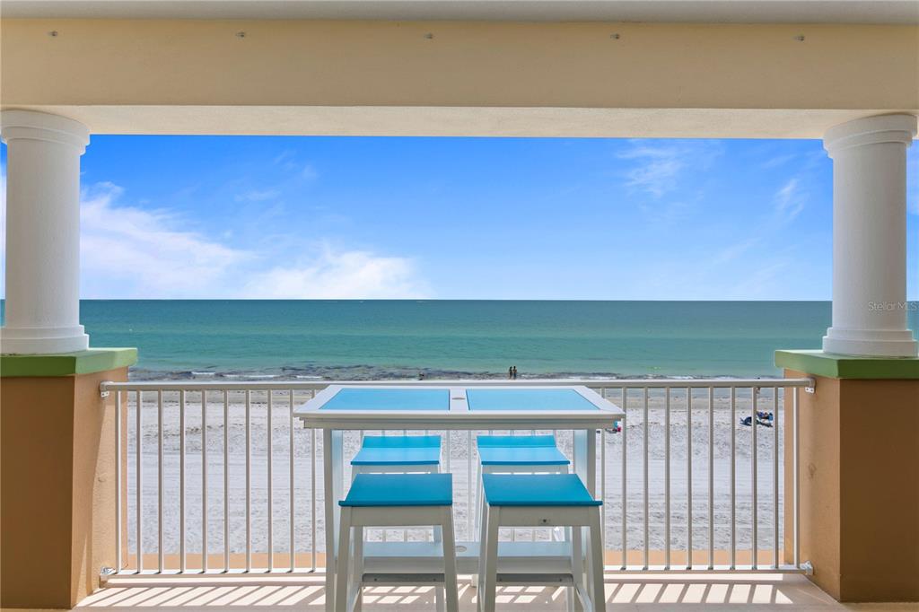 BEACH CLUB OF MADEIRA CONDO - Residential