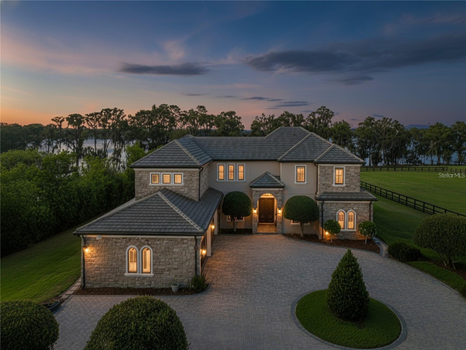 000 LAKE MILLS ROAD
