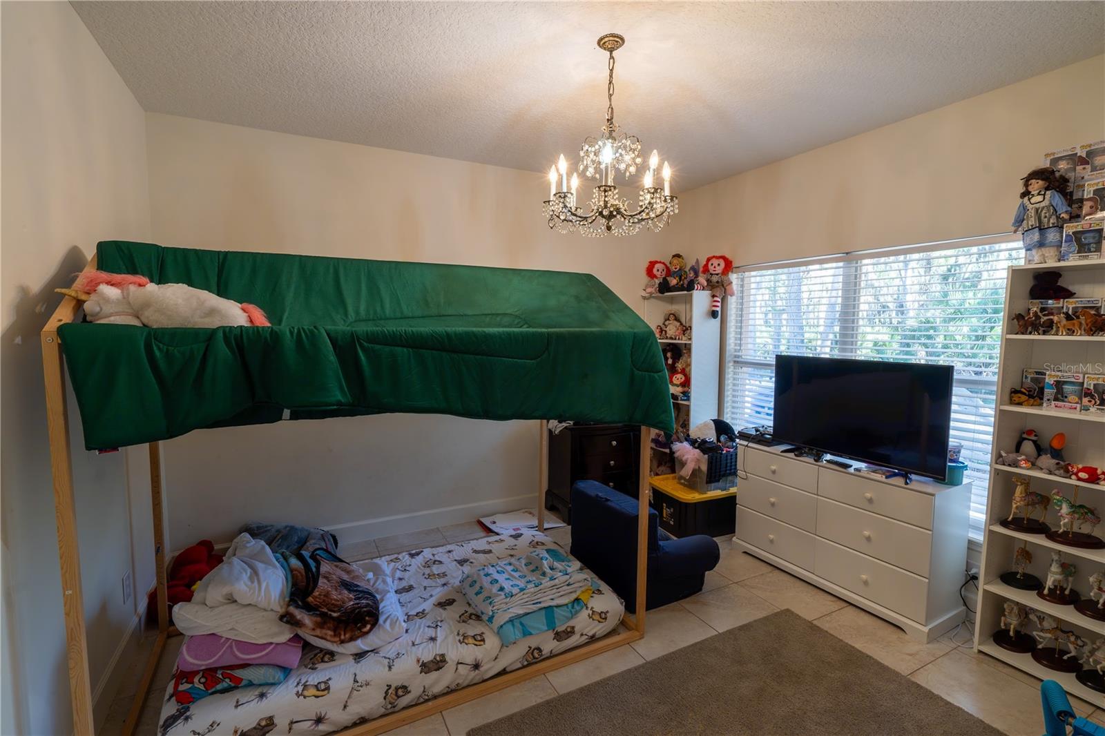 STONE ISLAND ESTATES UNIT 05 - Residential