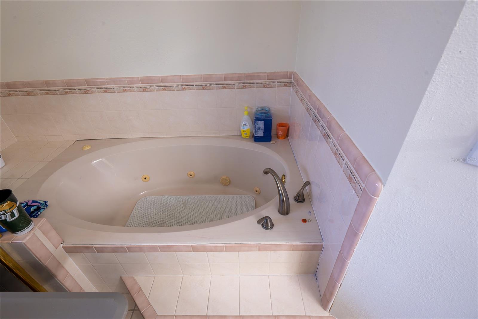 STONE ISLAND ESTATES UNIT 05 - Residential