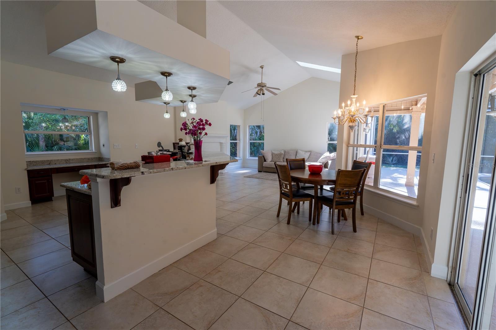 STONE ISLAND ESTATES UNIT 05 - Residential