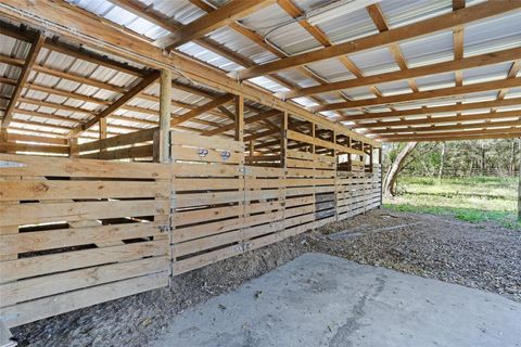 Tiny photo for 2830 SE 31st Street, Ocala, FL 34471 (MLS # GC529042)