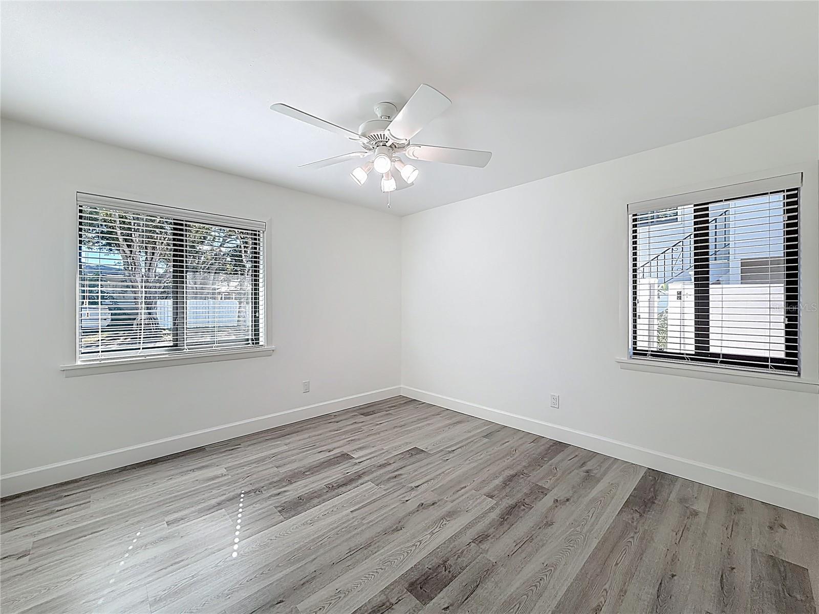 BOCA CEIGA PARK - Residential